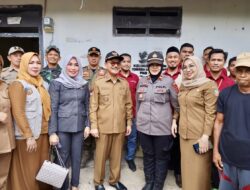 Bupati Surunuddin Launching Labelisasi Rumah Penerima Bantuan Sosial di Konsel