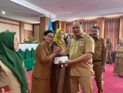 Bupati Konut Ruksamin Berikan Dana Apresiasi Kepada Peserta Musik Bambu Festival Konasara