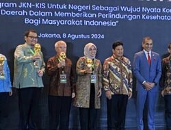Lebih dari 98% Penduduk Terlindungi, Pemda Konsel Diganjar Penghargaan UHC Award 2024