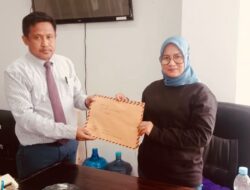 Tim Hukum Yudhi-Nirna Laporkan Dugaan Keterlibatan Lurah Korumba ke DPRD Kendari