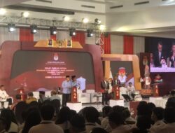ASR-Hugua Paparkan Strategi Libatkan Kaum Marginal saat Debat Pilgub Sultra