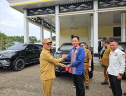 Tingkatkan Sinergi, Bupati Surunuddin Fasilitasi Kendaraan Dinas Pimpinan DPRD Konse