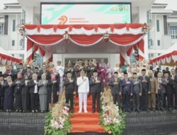 Polres Konsel Gelar Upacara Hari Bhayangkara ke-79, Bupati Irham Kalenggo Bertindak Sebagai Inspektur Upacara