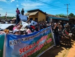 Ratusan Warga Konsel Gelar Aksi Dukungan untuk PT WIN di Torobulu