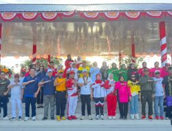 Bupati Konsel Resmikan Tribun Sepak Bola Mbatono Tinanggea
