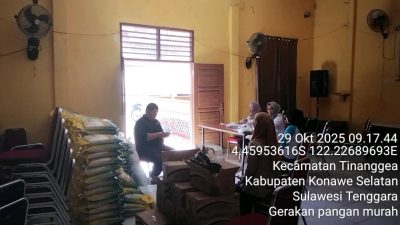 GPM di Tinanggea, Dinas Ketapang Salurkan 1 Ton Beras, Gula, Minyak ke Warga