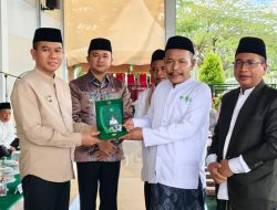 Bupati dan Wakil Bupati Konsel Raih Anugerah Tokoh Moderasi Beragama dari PC NU
